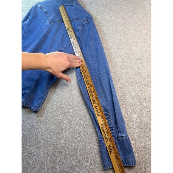 LEVIS Western Denim Shirt Women's XL Blue Pearl Snap Long Sleeve Cowgirl - Picture 7 of 7